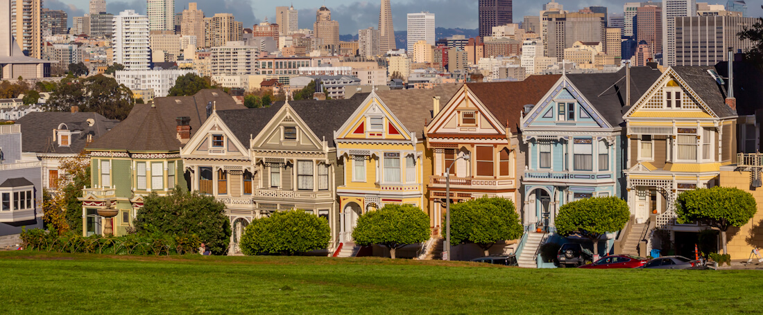 Various types of accommodation are available in San Francisco, including the famous 'Painted Ladies'